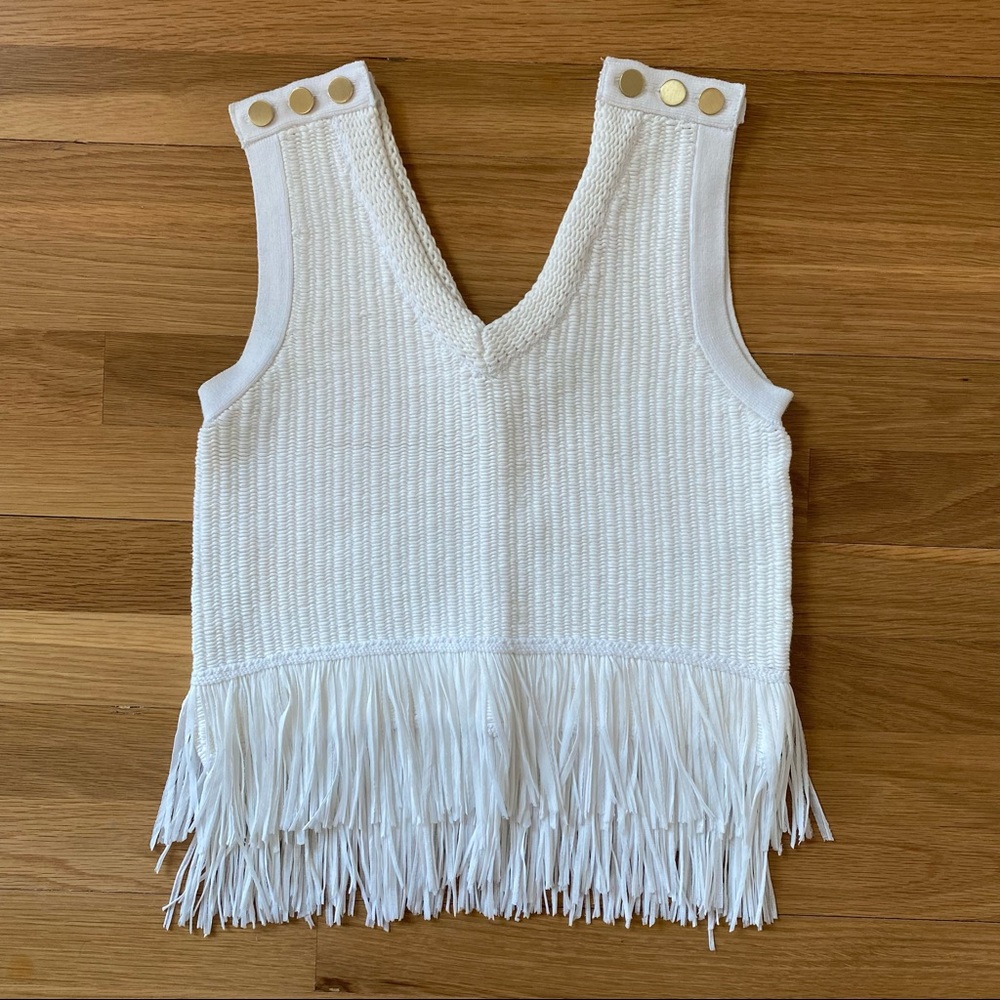 White Sleeveless V-Neck Knit Club Monaco Top with Fringe Size S